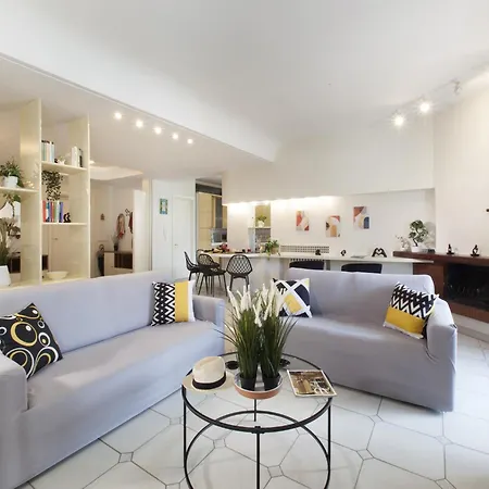 Apartment For 8 Guests In Sorrento *