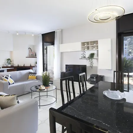 Apartment Apartment In Sorrento With Jacuzzi Garden *